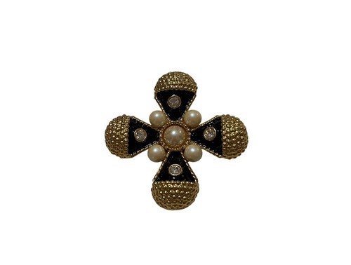 Spilla croce maltese tono oro